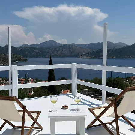 Kule Degirmen Deniz Manzarali Tas Ev 别墅