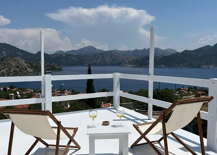 Light House Kule , Degirmen Deniz Manzarali Tas Villa