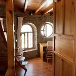 Light House Kule , Degirmen Deniz Manzarali Tas Vila *