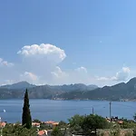 Light House Kule , Degirmen Deniz Manzarali Tas Vila *