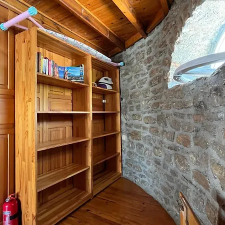 Light House Kule , Değirmen Deniz Manzaralı Taş *