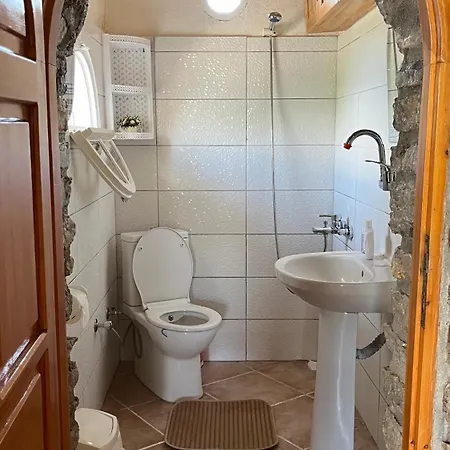 Kule Degirmen Deniz Manzarali Tas Ev *