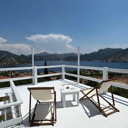 Light House Kule , Değirmen Deniz Manzaralı Taş Villa Marmaris