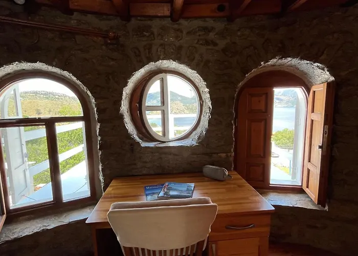 别墅 Light House Kule , Degirmen Deniz Manzarali Tas